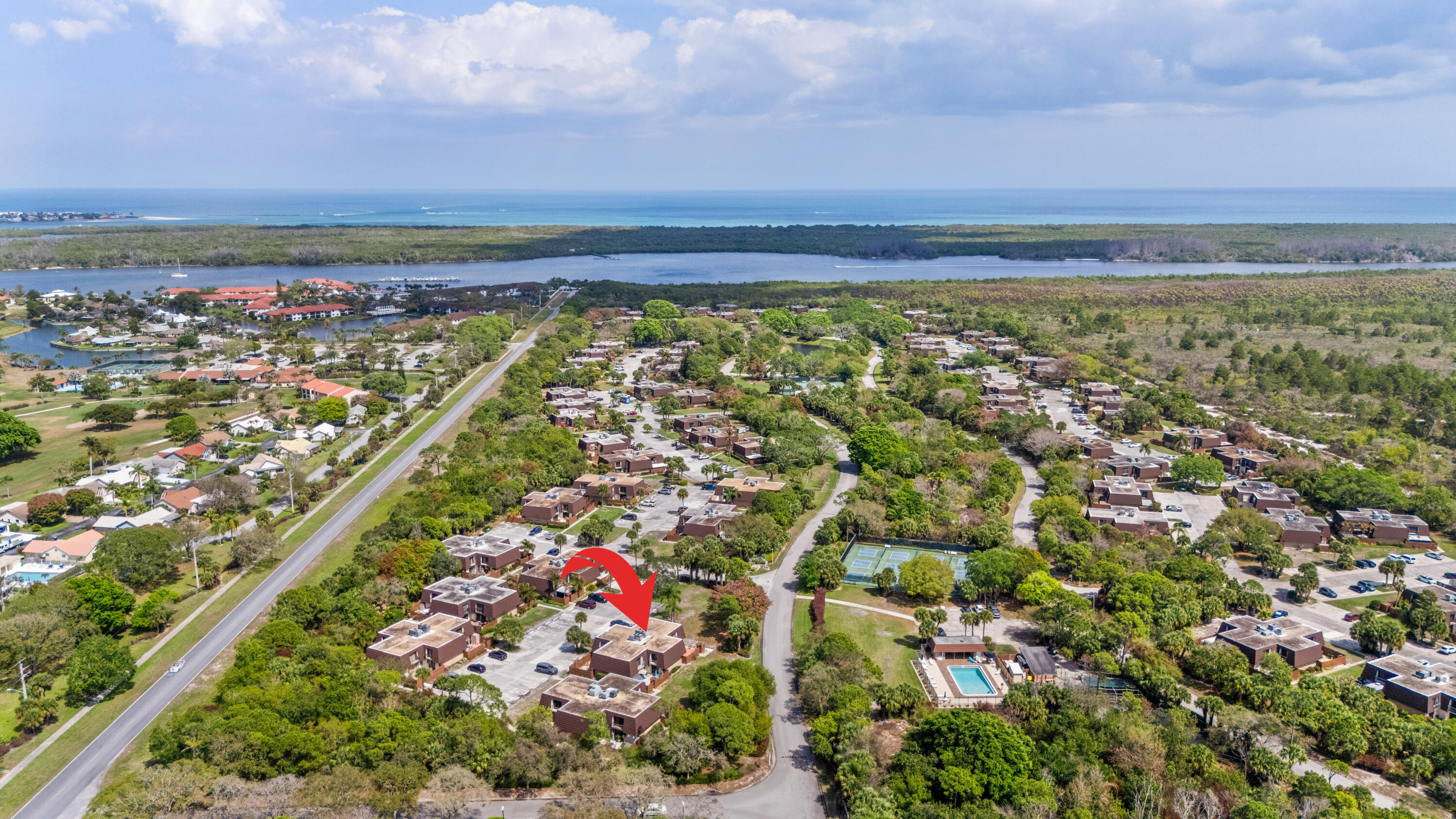 RIVER PINES - Residential