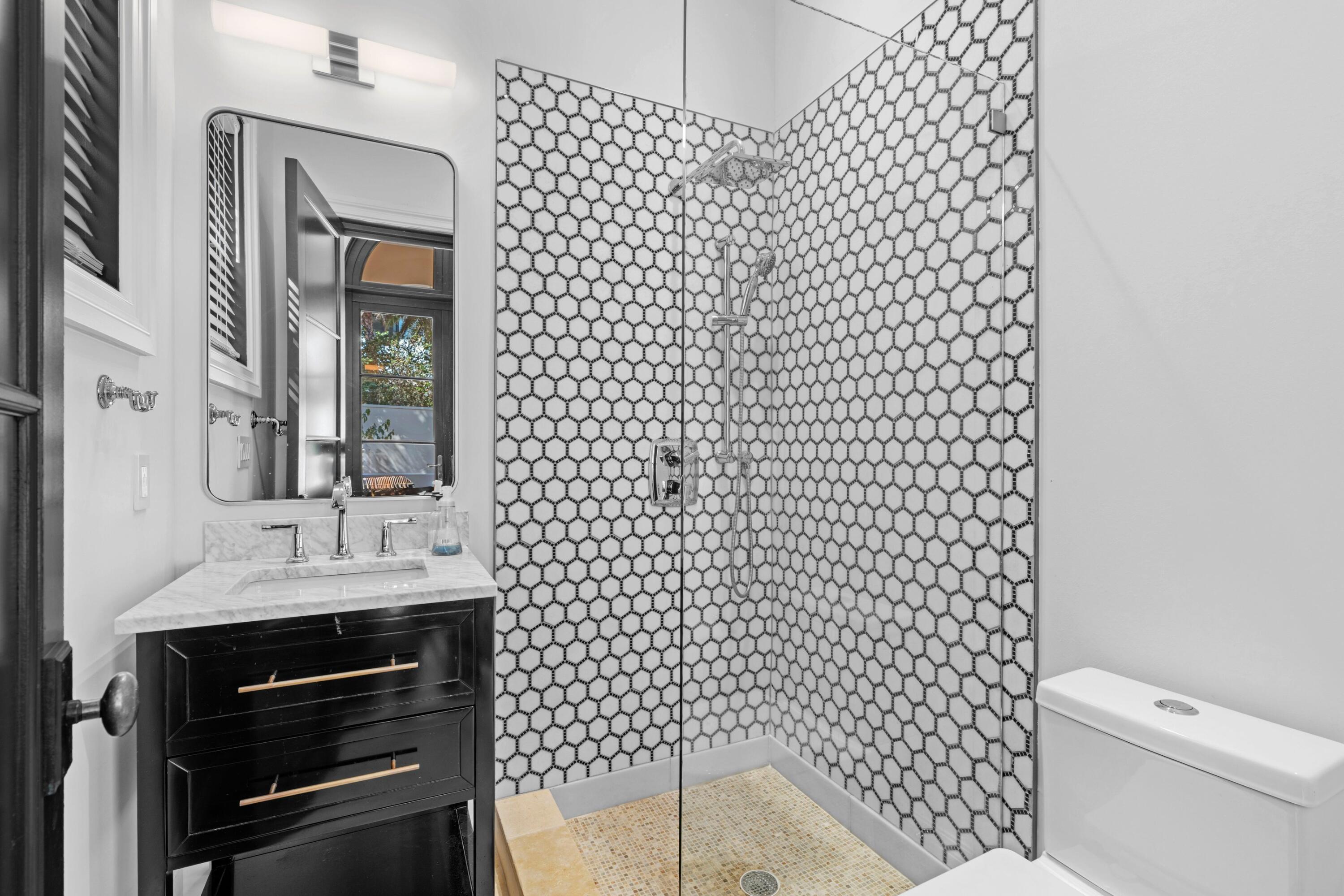 FLORAL PARK - Residential