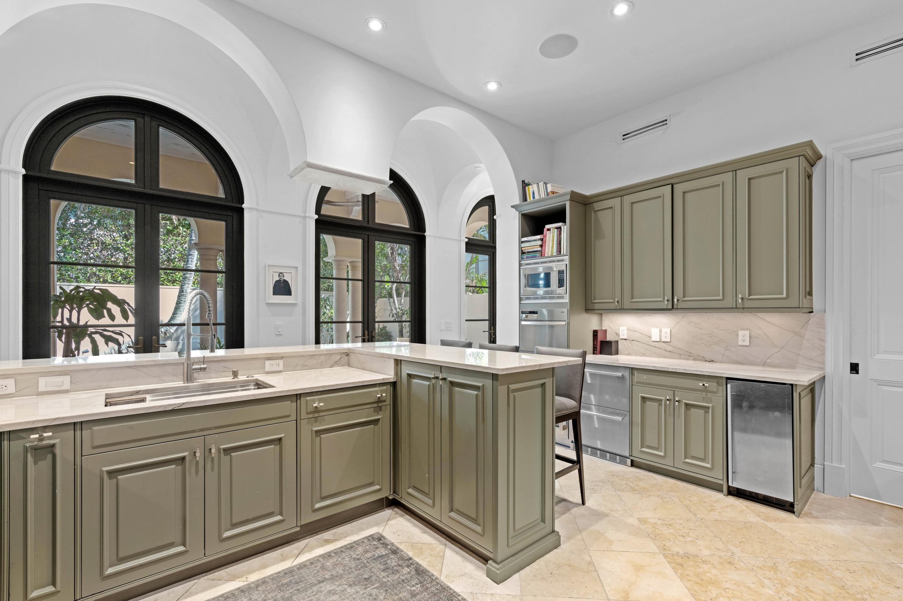 FLORAL PARK - Residential