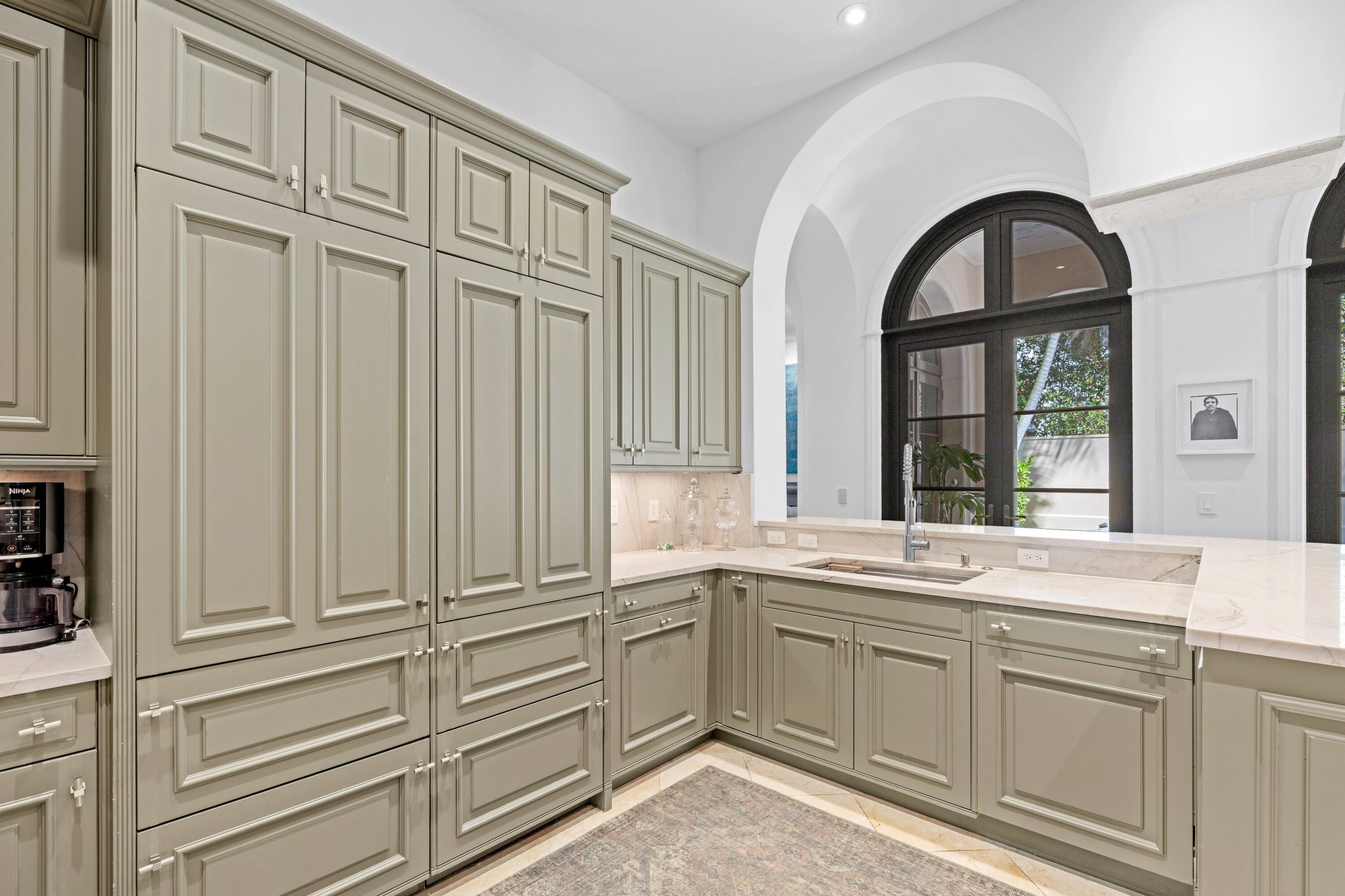 FLORAL PARK - Residential