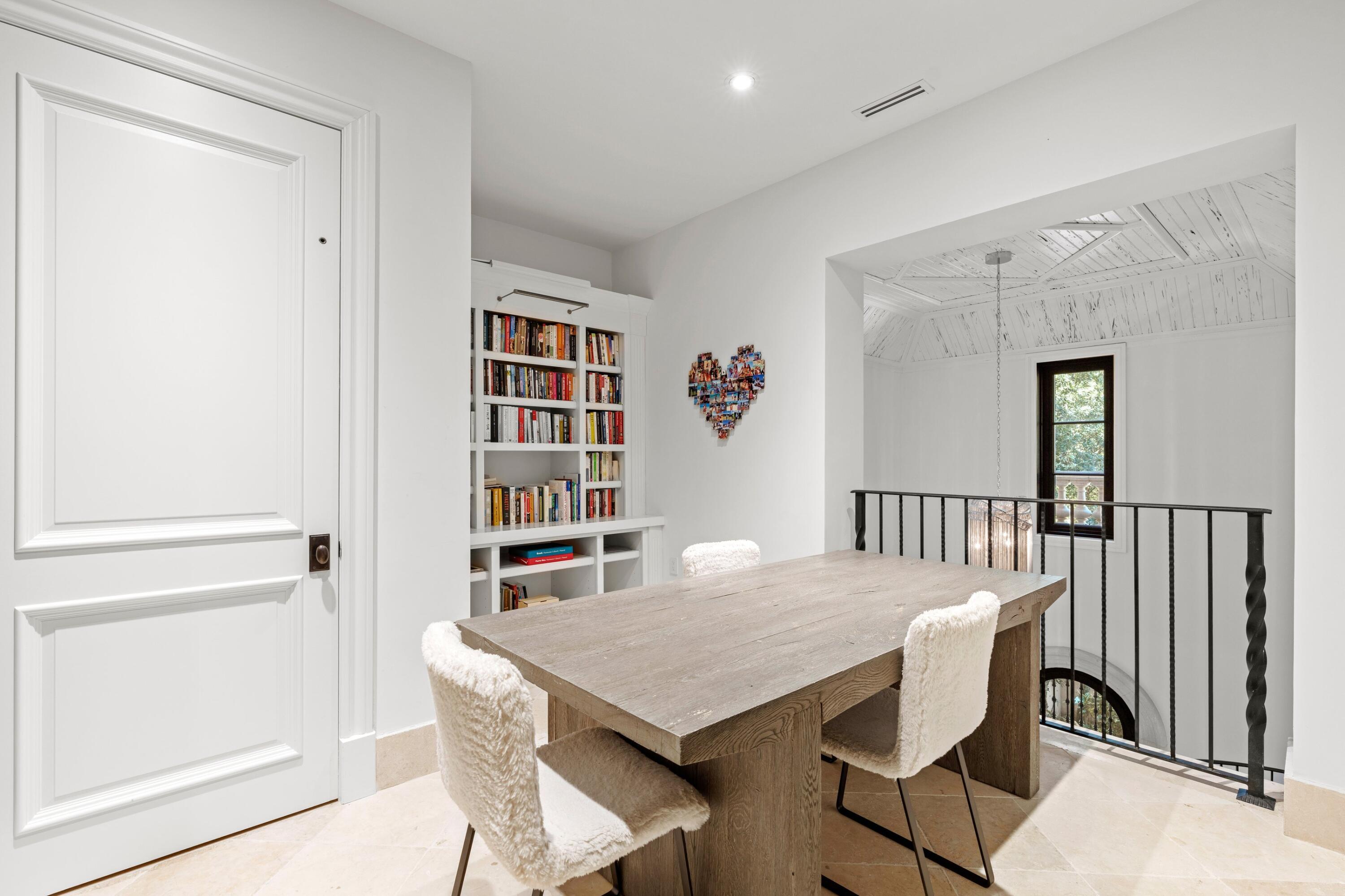 FLORAL PARK - Residential