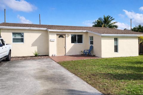 FHA Qualifying Properties For Sale in Broward County 71 2330 NE 1st Avenue Pompano Beach FL 33060