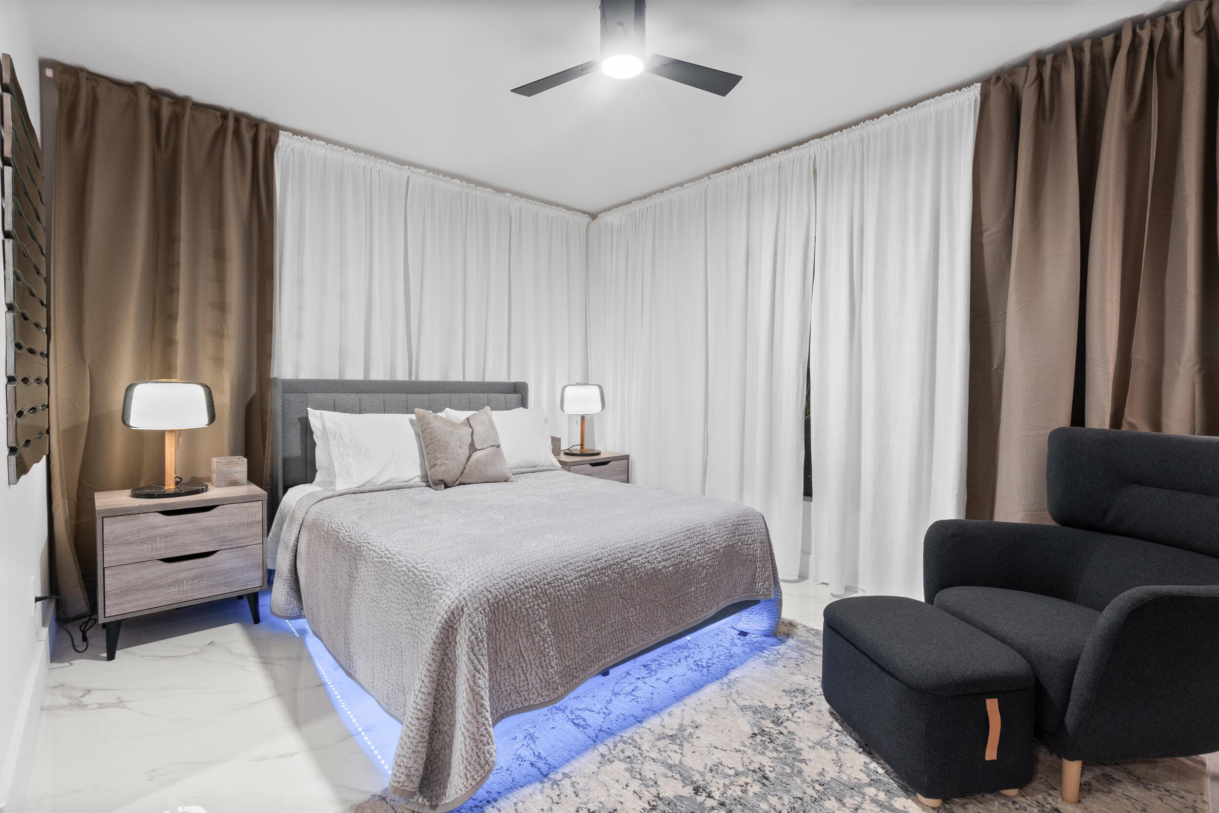 STILWELL ISLES - Residential