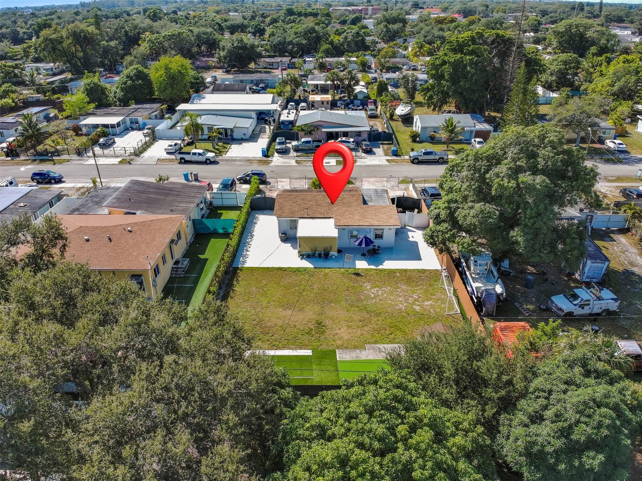 MIAMI GARDENS ESTATES SEC - Residential