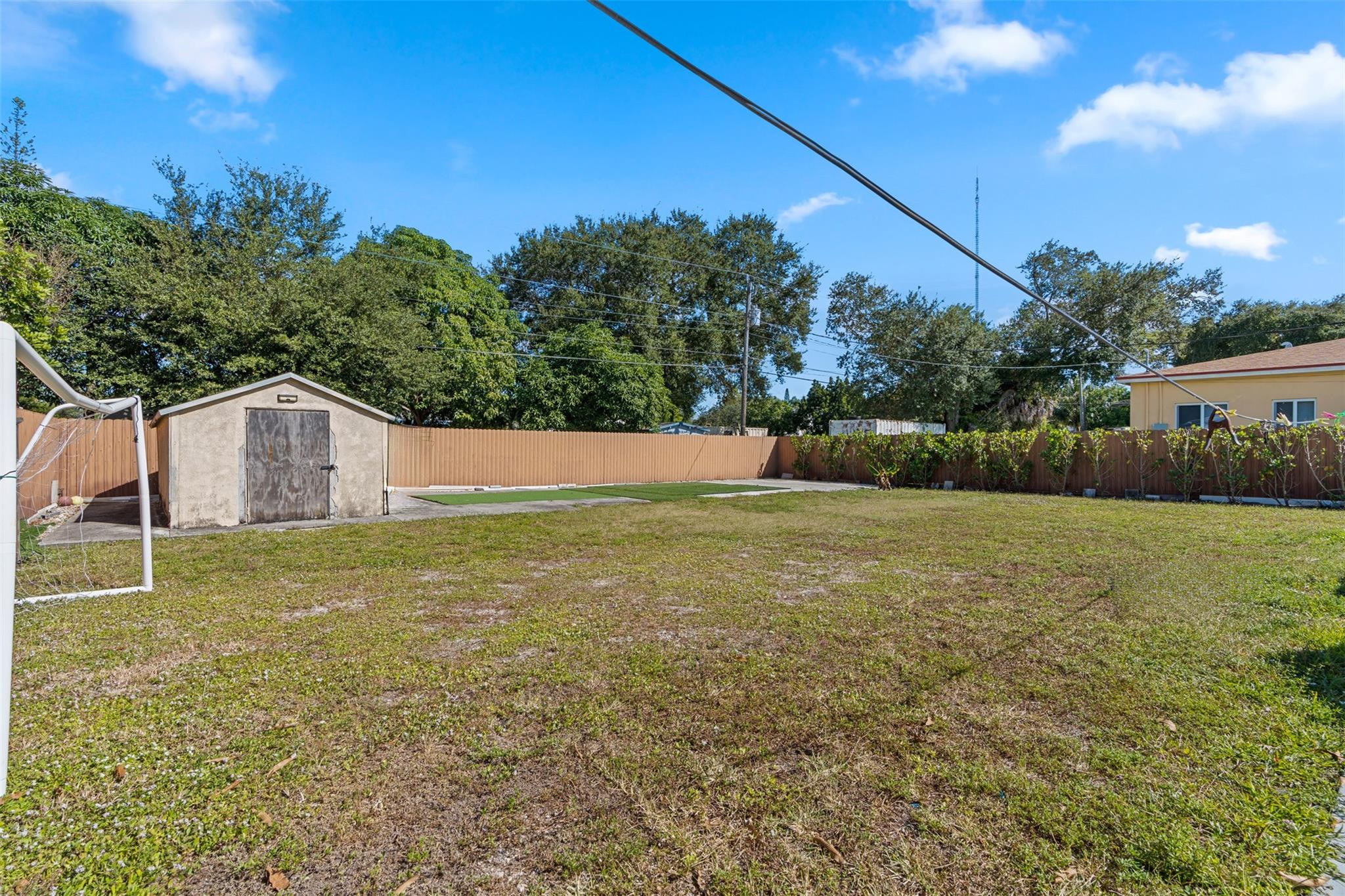 MIAMI GARDENS ESTATES SEC - Residential