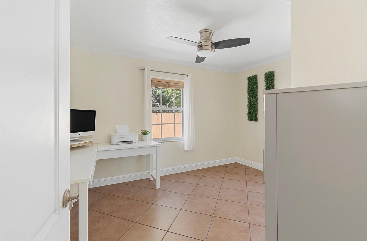 MIAMI GARDENS ESTATES SEC - Residential