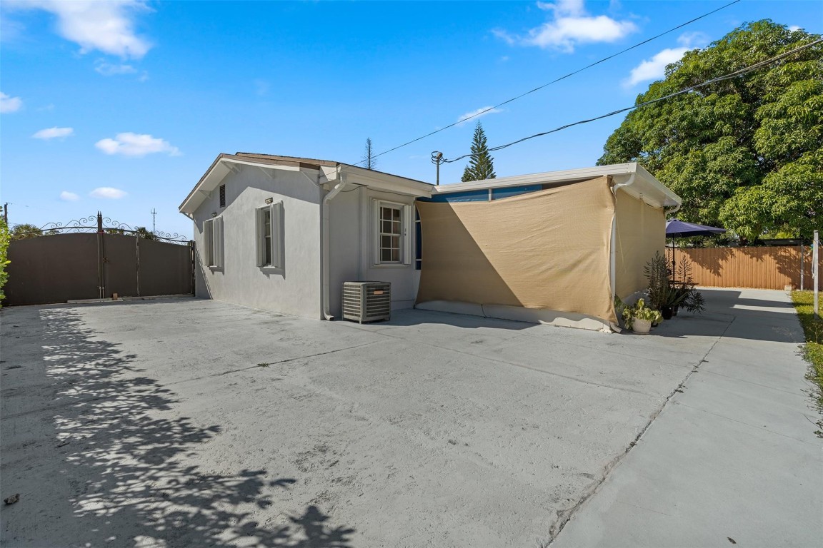 MIAMI GARDENS ESTATES SEC - Residential