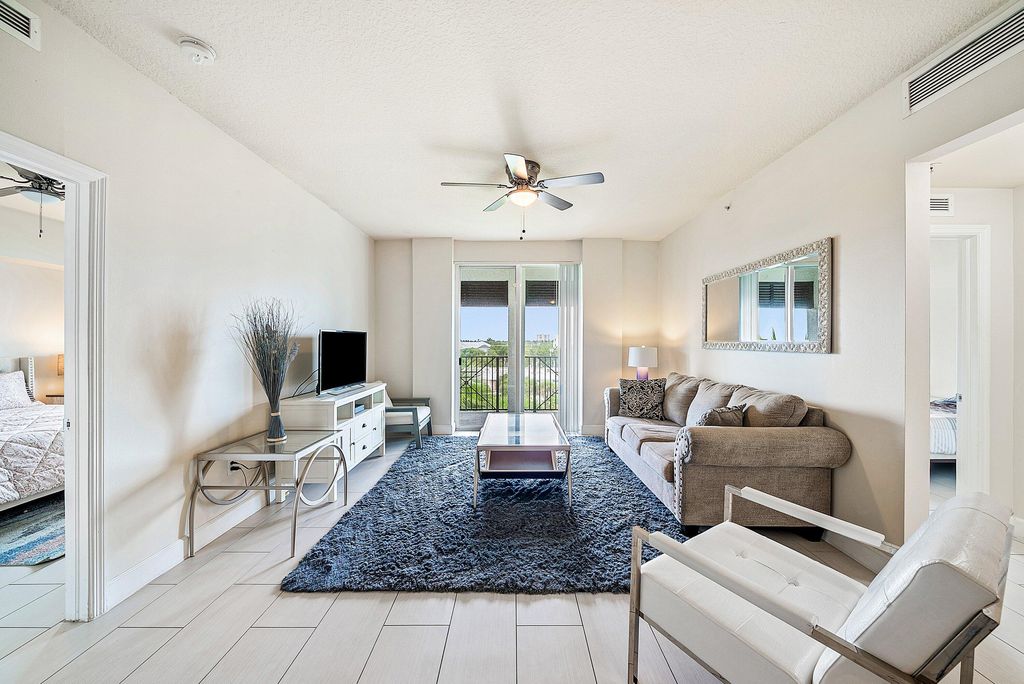 Photo of 255 NE 3rd Avenue #2503, Delray Beach, FL 33444 (MLS # R11132210)