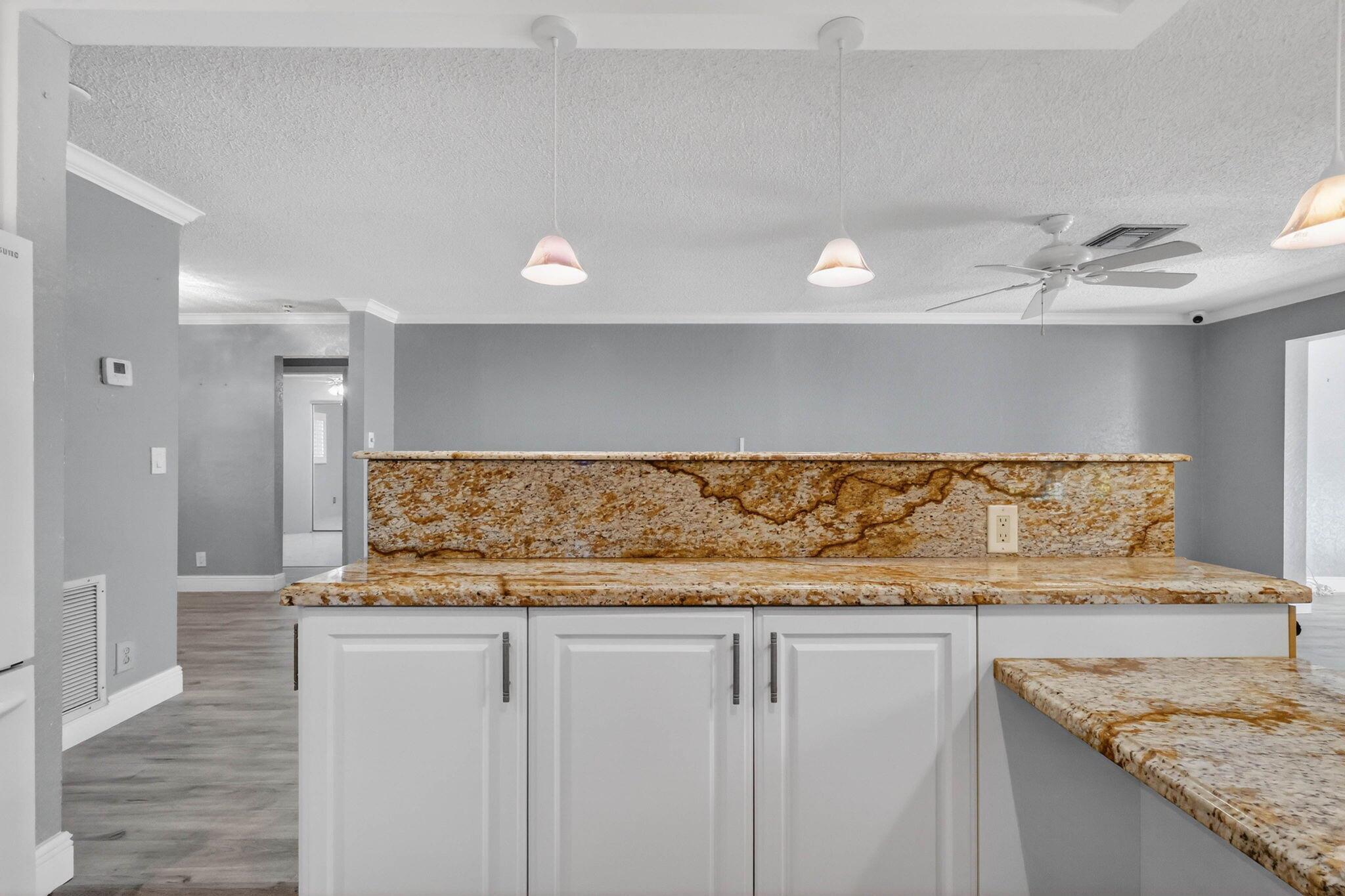 DELRAY VILLAS 1 - Residential