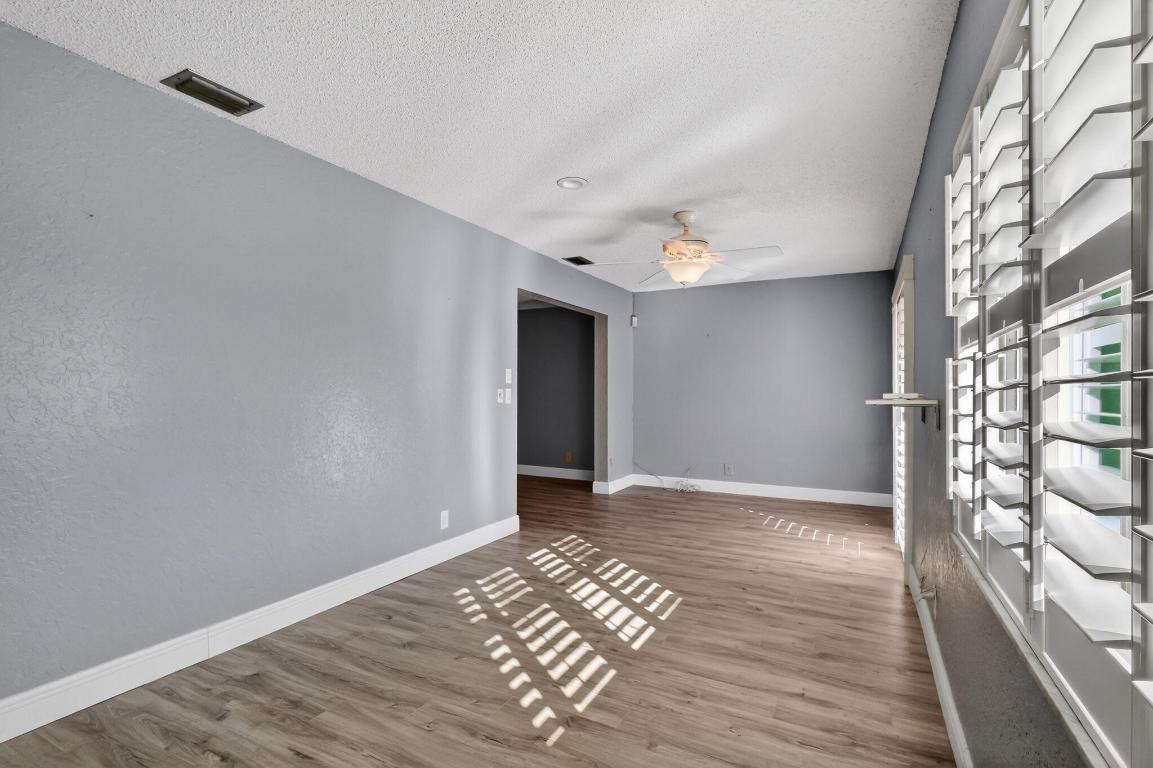 DELRAY VILLAS 1 - Residential