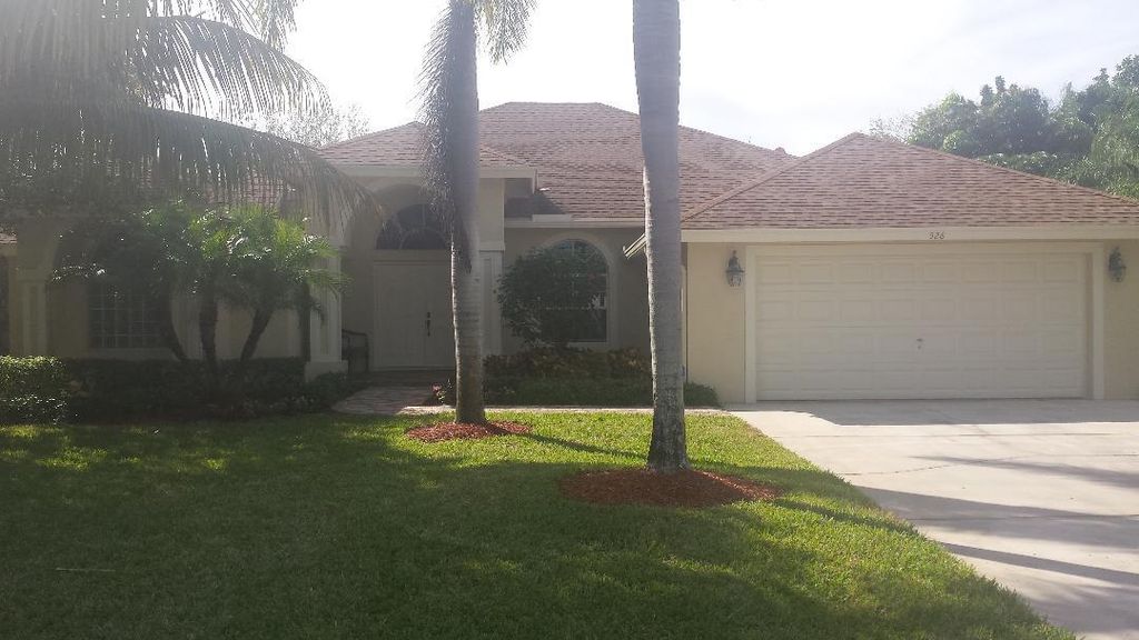 Photo of 528 Lindell Boulevard, Delray Beach, FL 33444 (MLS # R10802246)