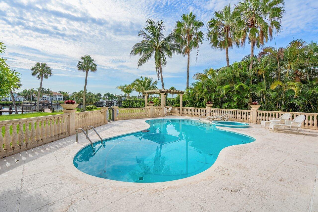 SNOOK HOLE - Residential