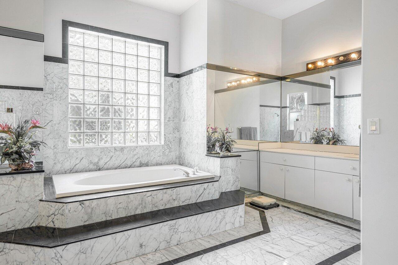 SNOOK HOLE - Residential