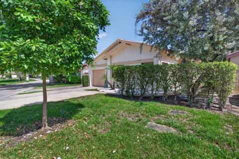 Tiny photo for 4322 ACACIA Circle, Coconut Creek, FL 33066 (MLS # B26089499)