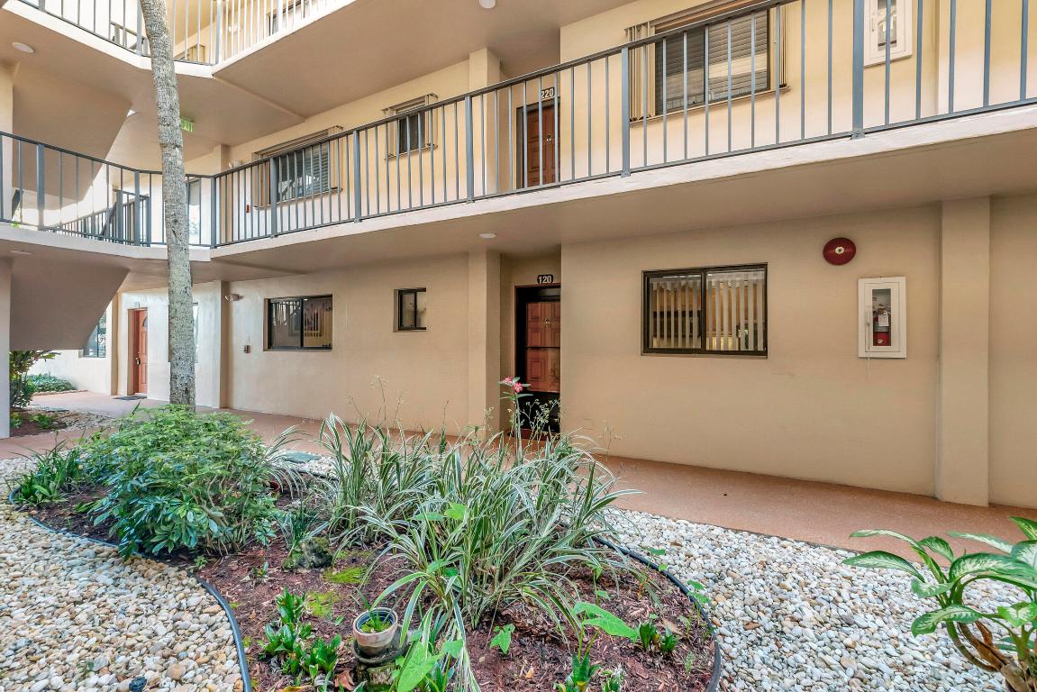 LAS VERDES - Residential