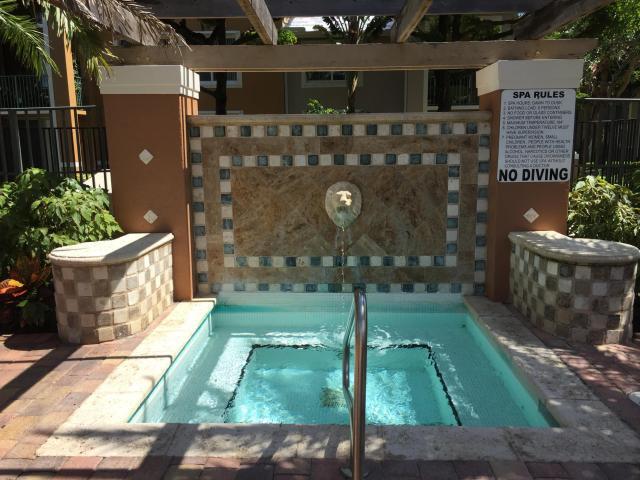 ST ANDREWS AT BOYNTON BEACH CONDO - Residential Lease