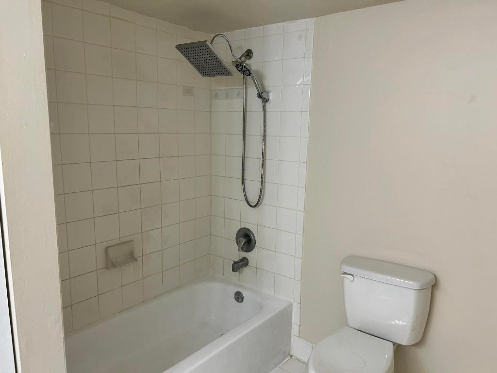 ST ANDREWS AT BOYNTON BEACH CONDO - Residential Lease