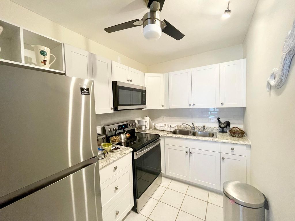 Photo of 3240 Lake Osborne Drive #206, Lake Worth Beach, FL 33461 (MLS # B26006952)