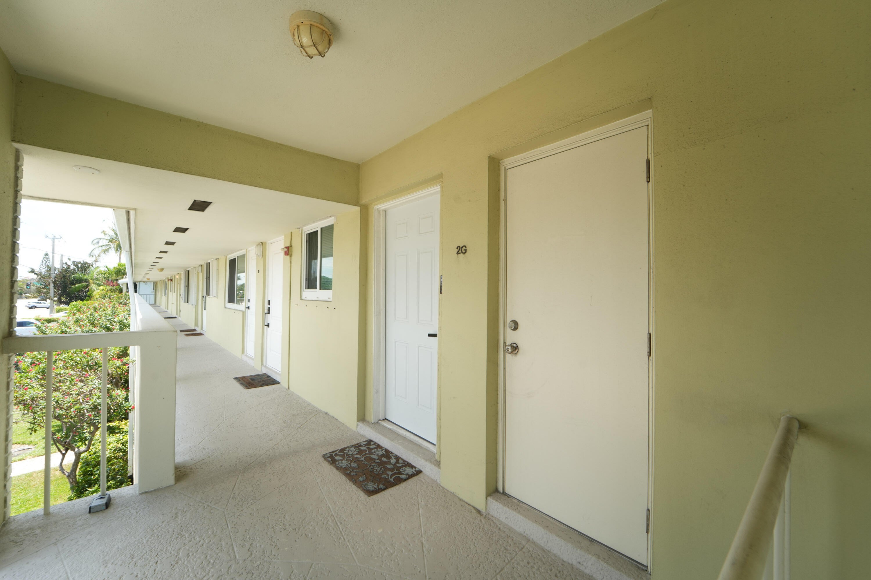 2311 NE 36th Street NE 2G