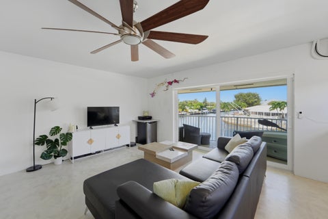 Tiny photo for 2311 NE 36th Street NE #2G, Lighthouse Point, FL 33064 (MLS # B26074127)