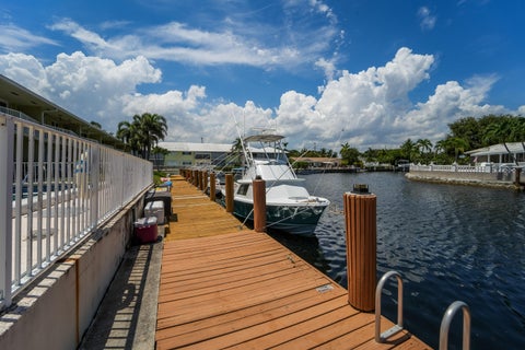 Tiny photo for 2311 NE 36th Street NE #2G, Lighthouse Point, FL 33064 (MLS # B26074127)