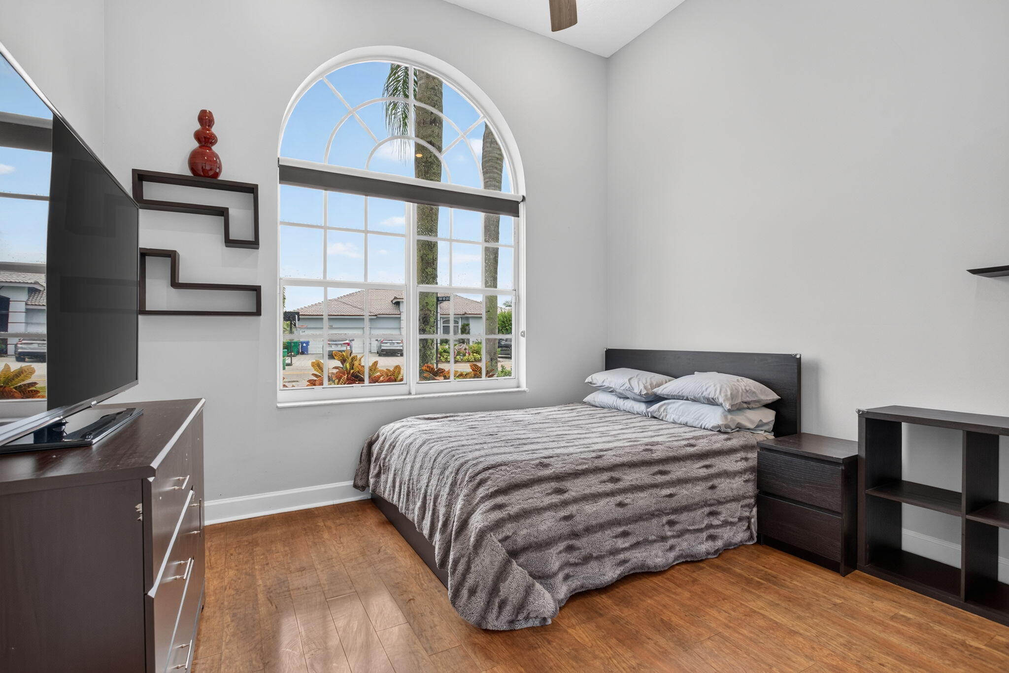577 NW 120TH Drive