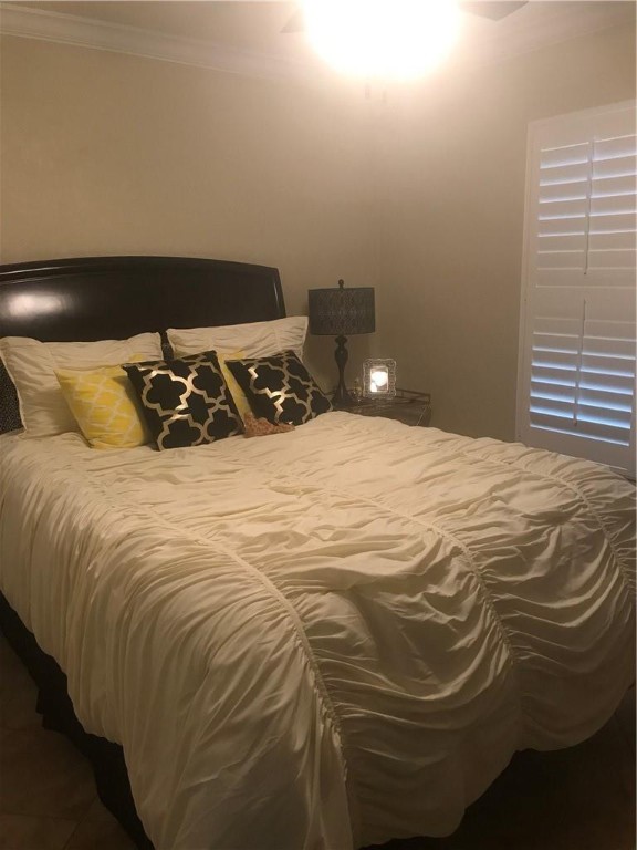 La Margarita 147-48 B - Residential