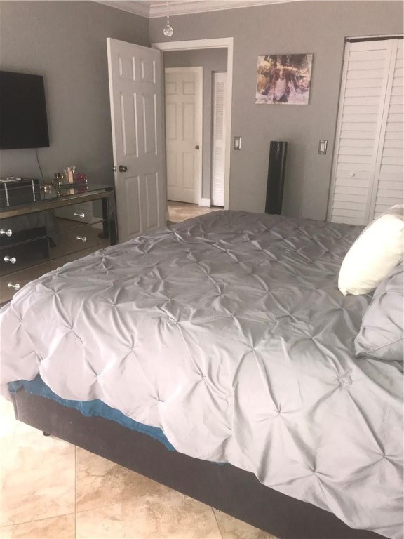 La Margarita 147-48 B - Residential