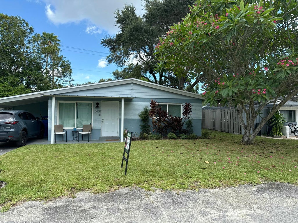 Photo of 5631 FREEDOM Street, Hollywood, FL 33021 (MLS # B26074201)