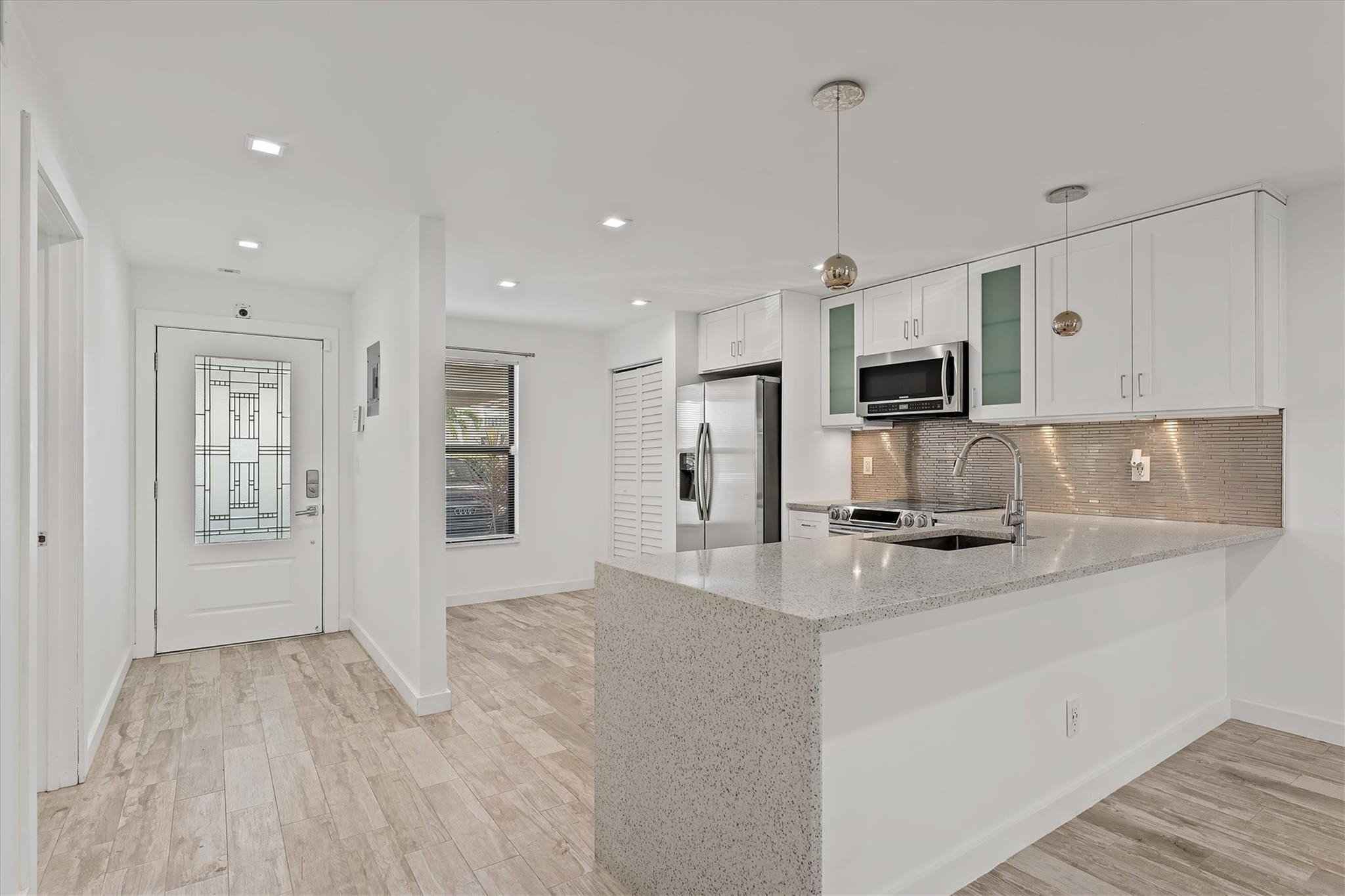 1629 Riverview Road 120