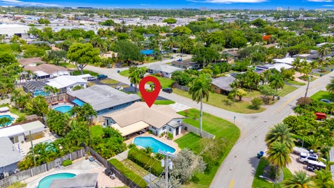 Tiny photo for 1420 NE 42nd Court, Oakland Park, FL 33334 (MLS # B26041322)
