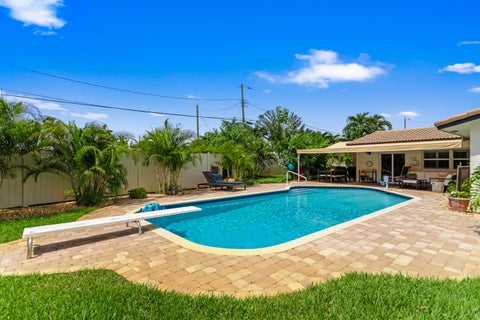 Tiny photo for 1420 NE 42nd Court, Oakland Park, FL 33334 (MLS # B26041322)