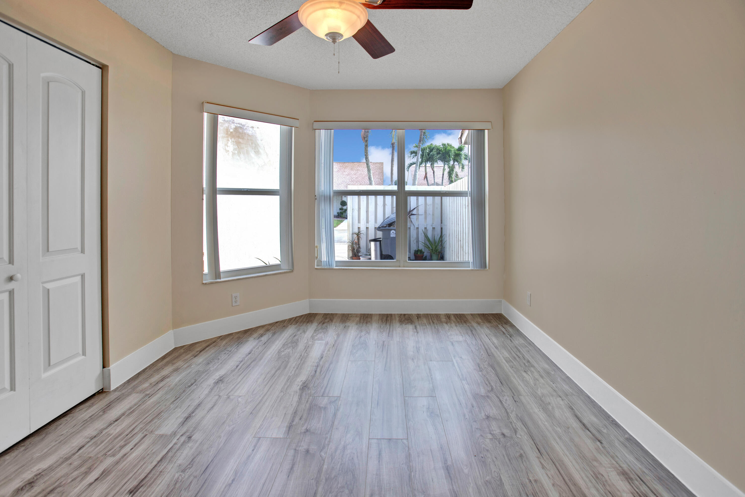SOUTHPOINTE - Residential Lease