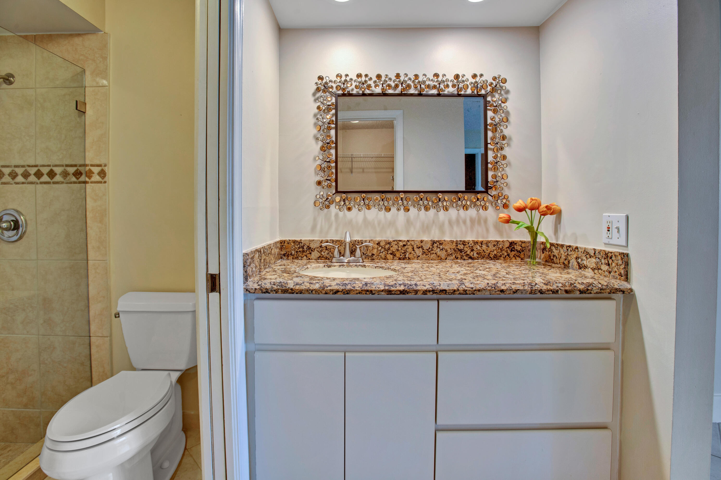 SOUTHPOINTE - Residential Lease