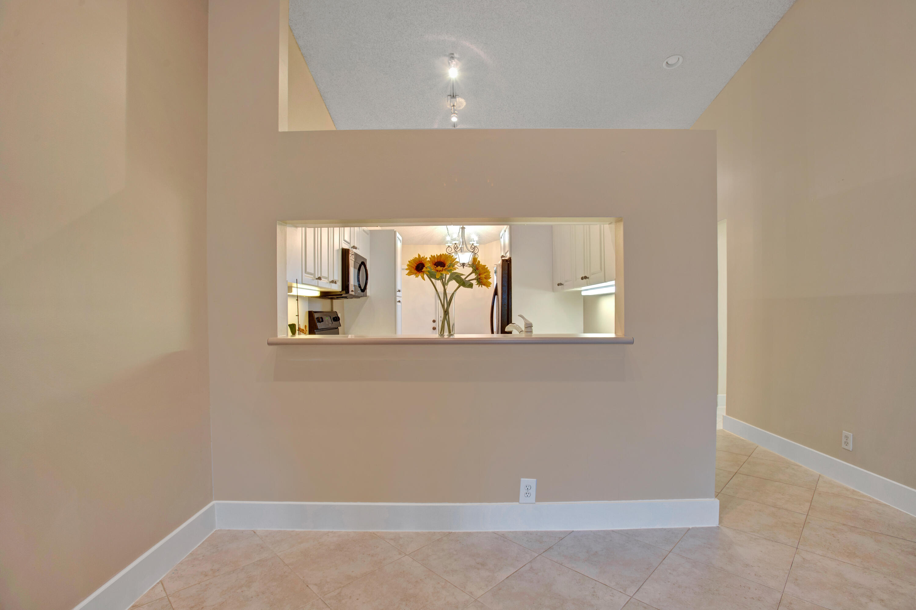 SOUTHPOINTE - Residential Lease