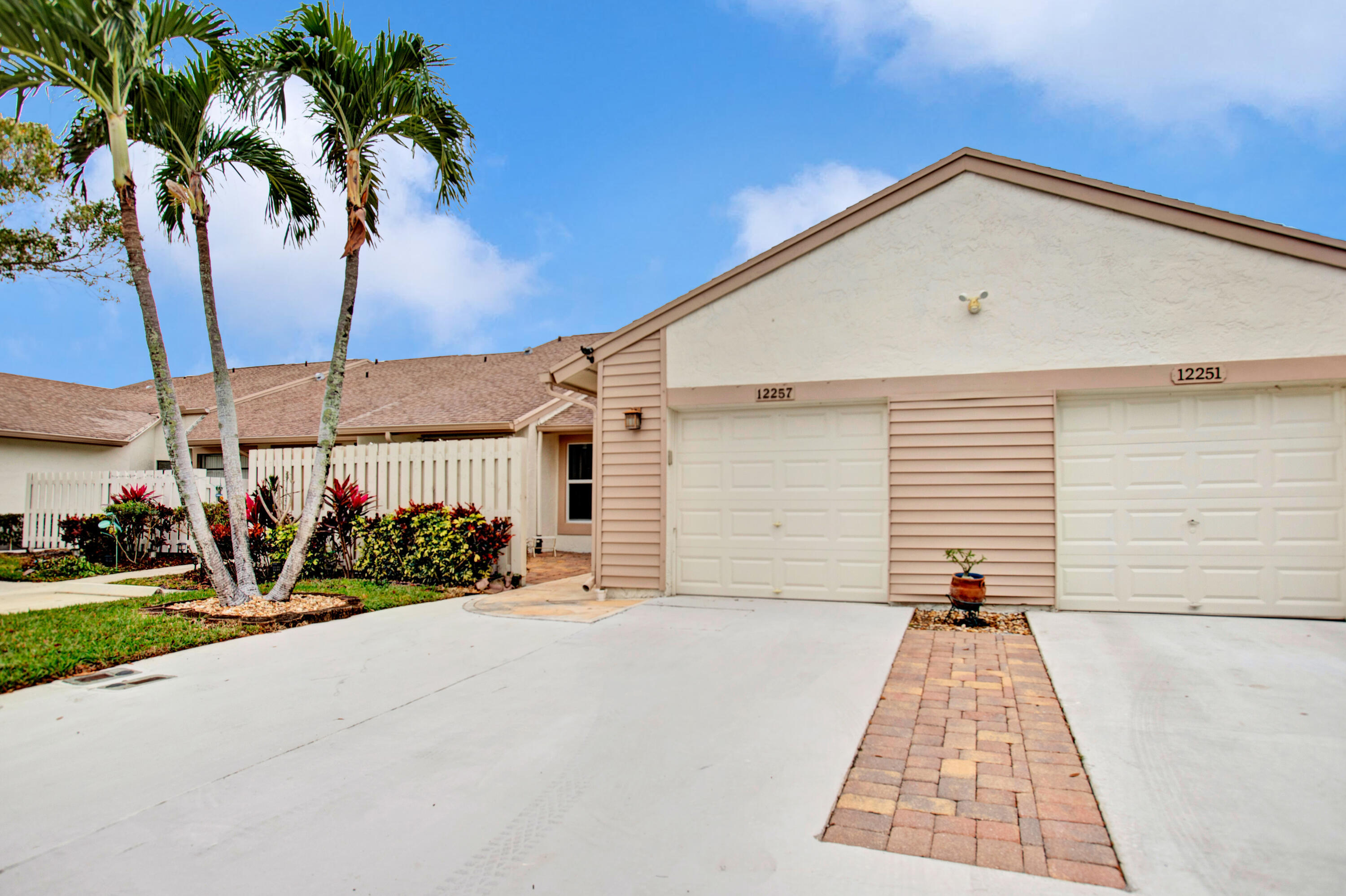 SOUTHPOINTE - Residential Lease
