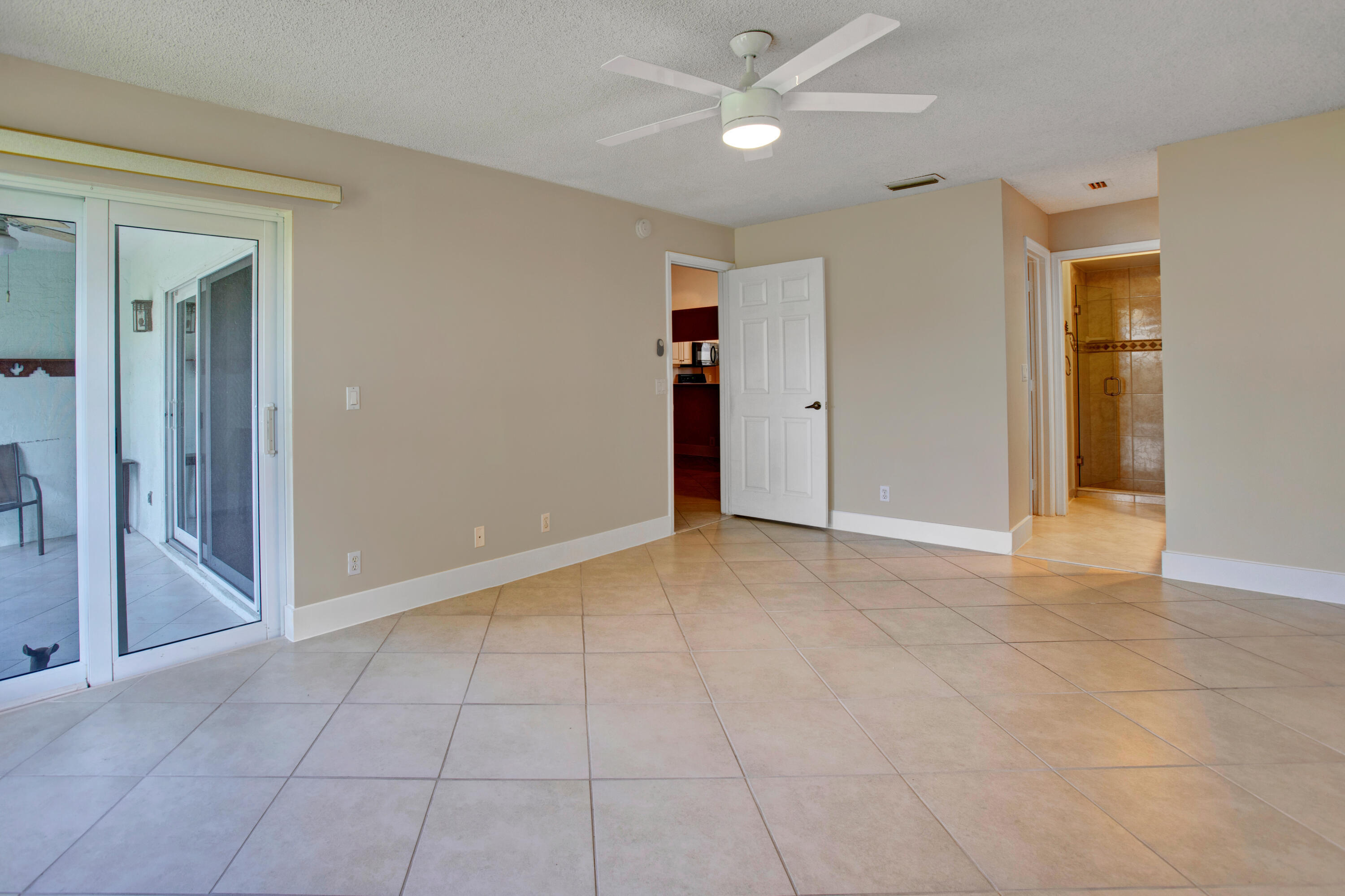 SOUTHPOINTE - Residential Lease