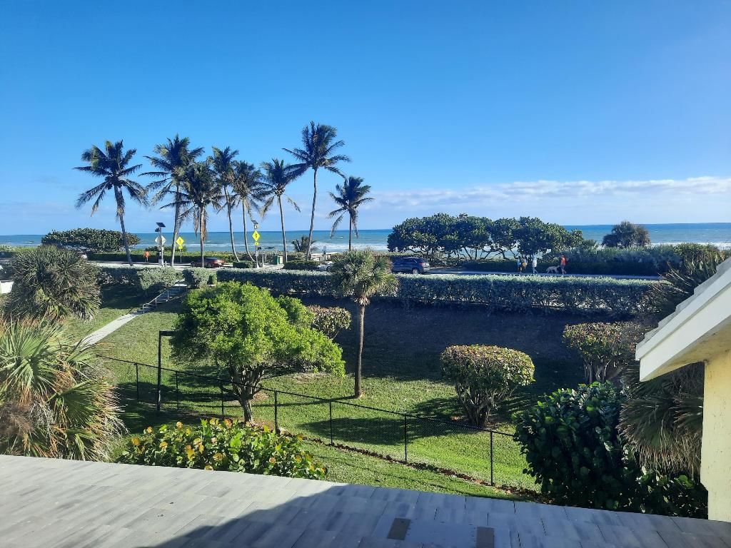 Photo of 708 Mainsail Circle, Jupiter, FL 33477 (MLS # R11139890)