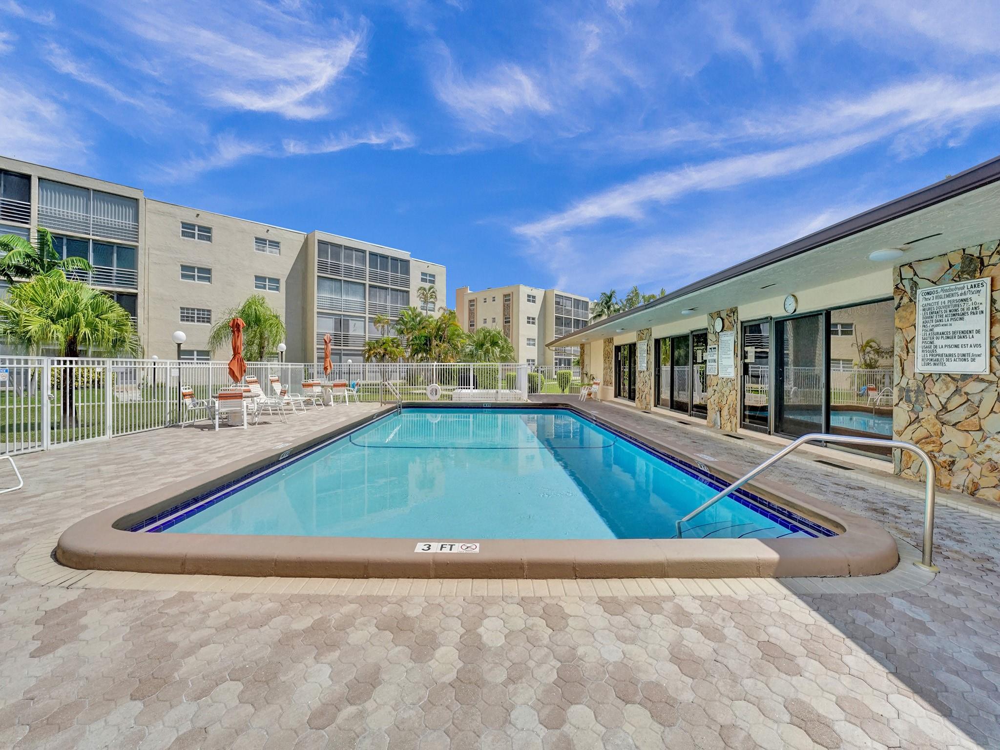 Meadowbrook Lakes - Residential