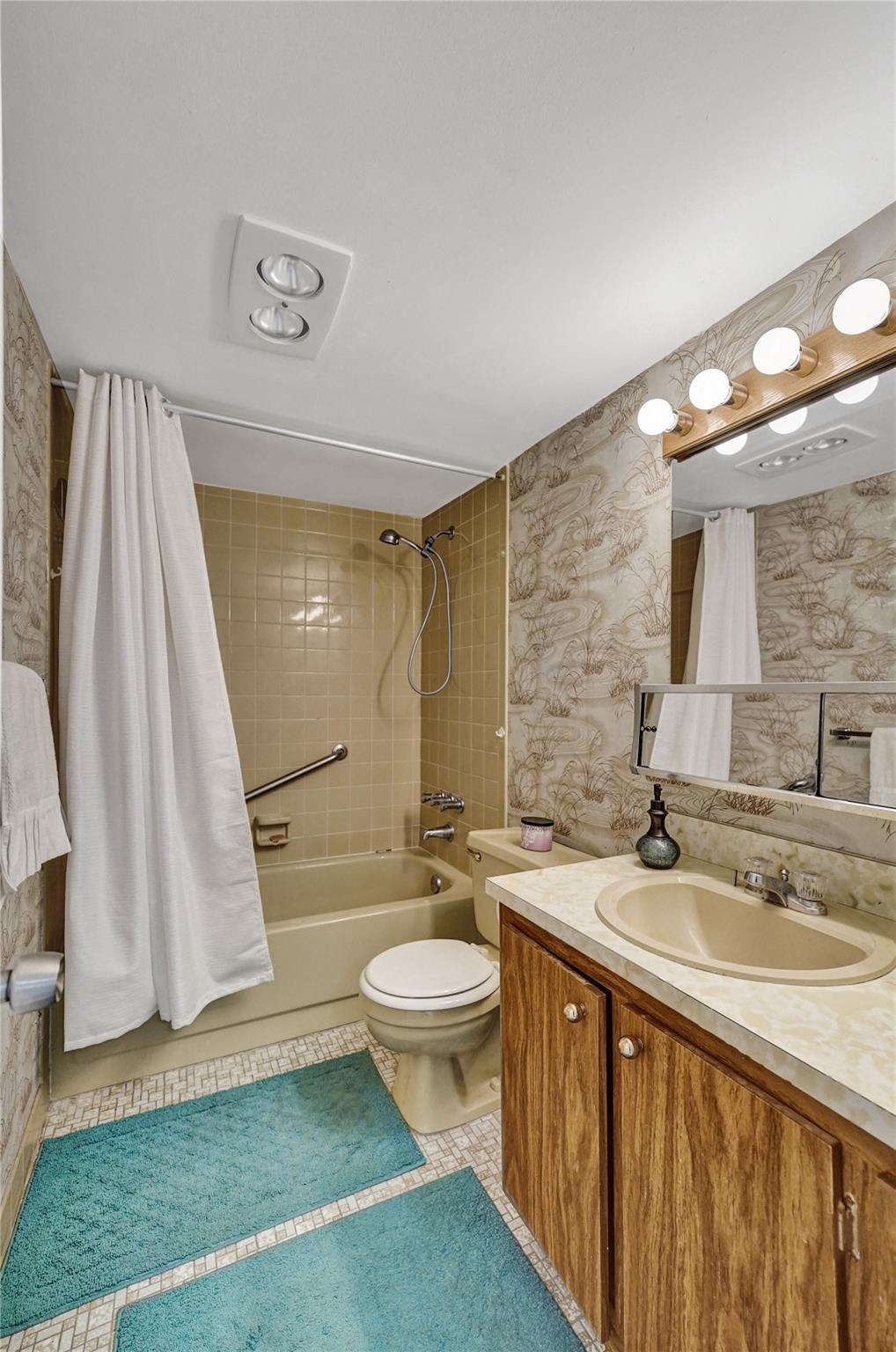 Meadowbrook Lakes - Residential