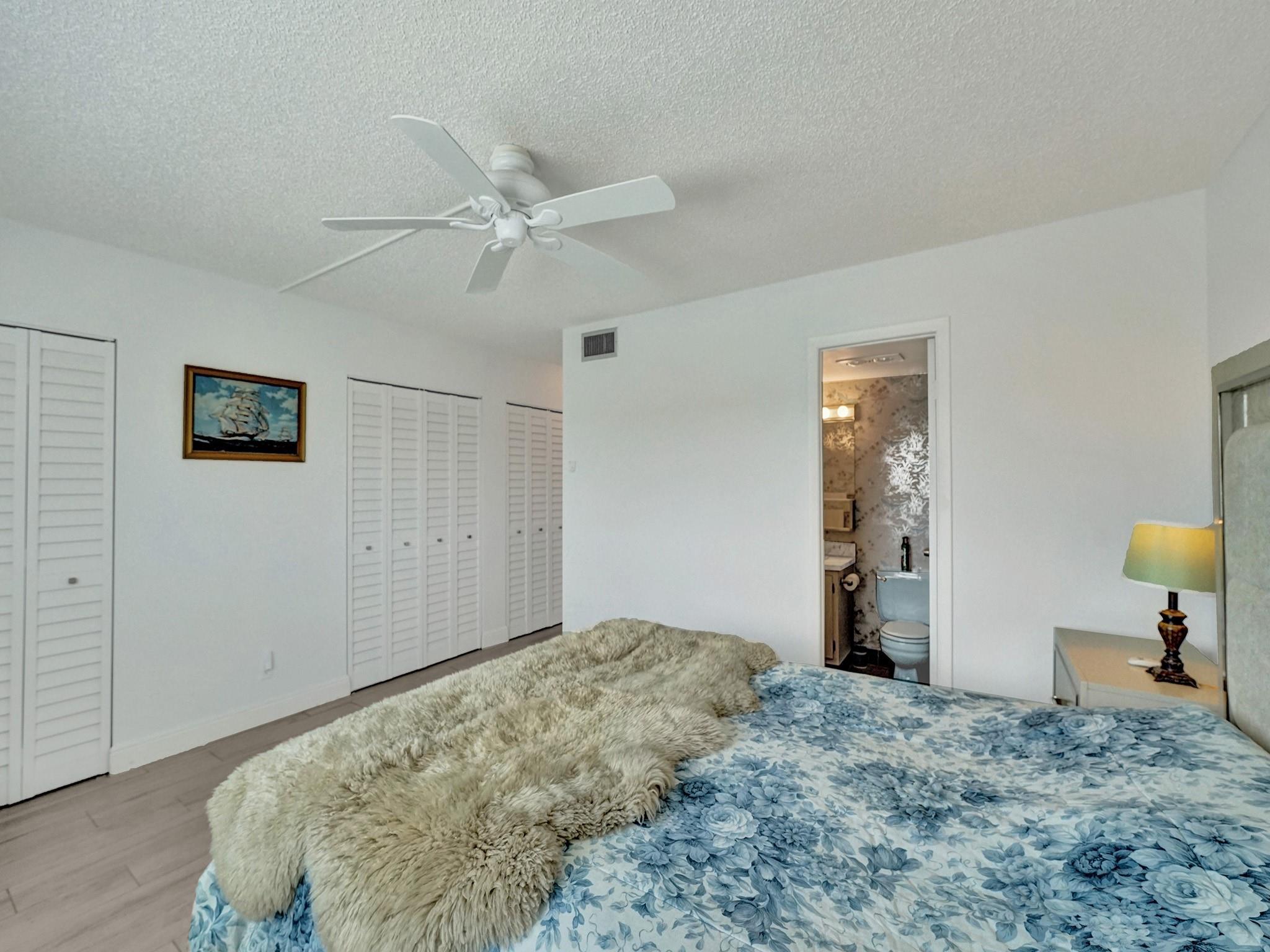 Meadowbrook Lakes - Residential