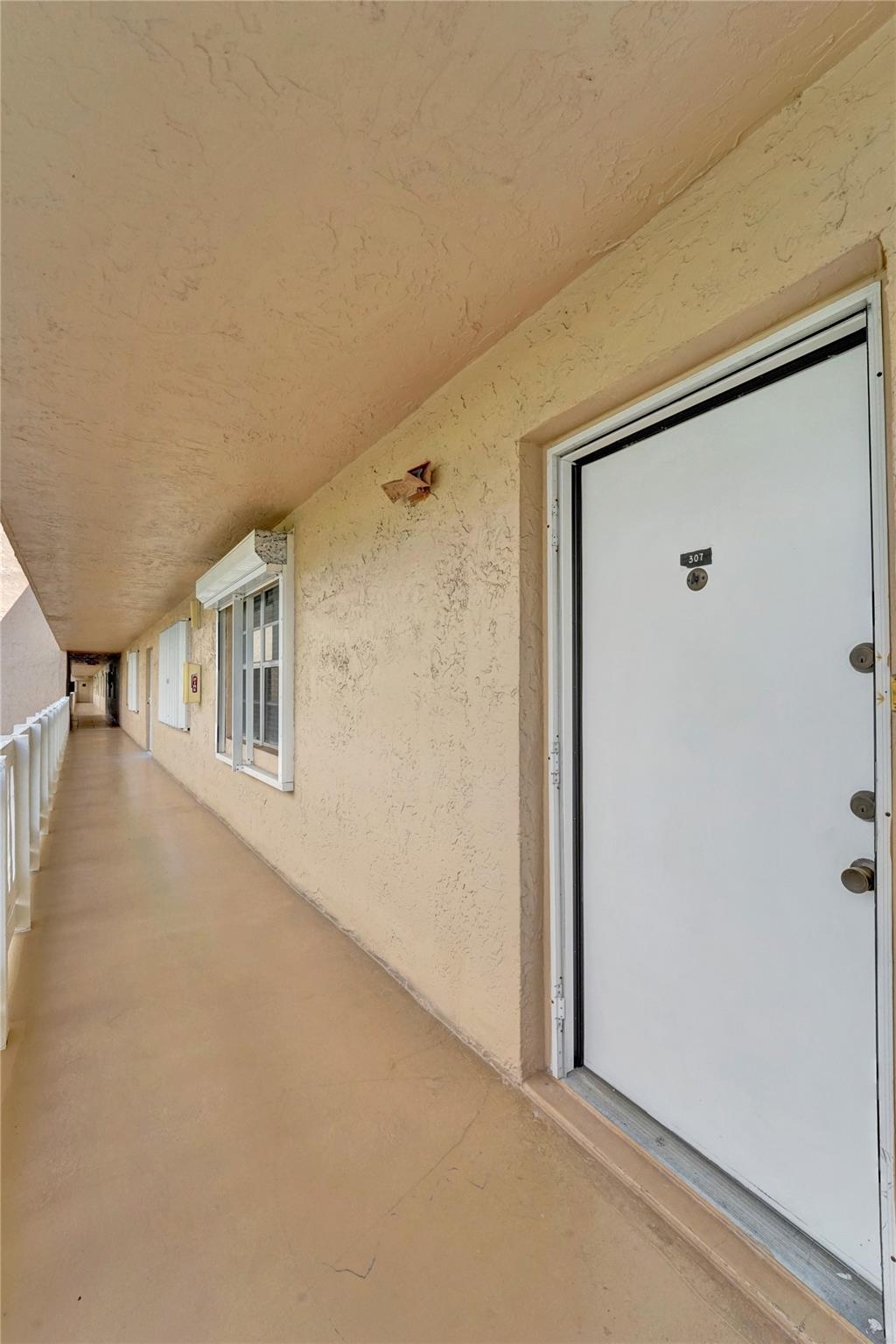 Meadowbrook Lakes - Residential