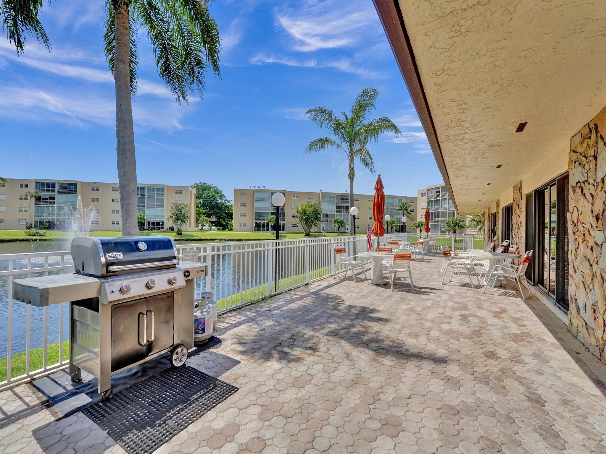 Meadowbrook Lakes - Residential