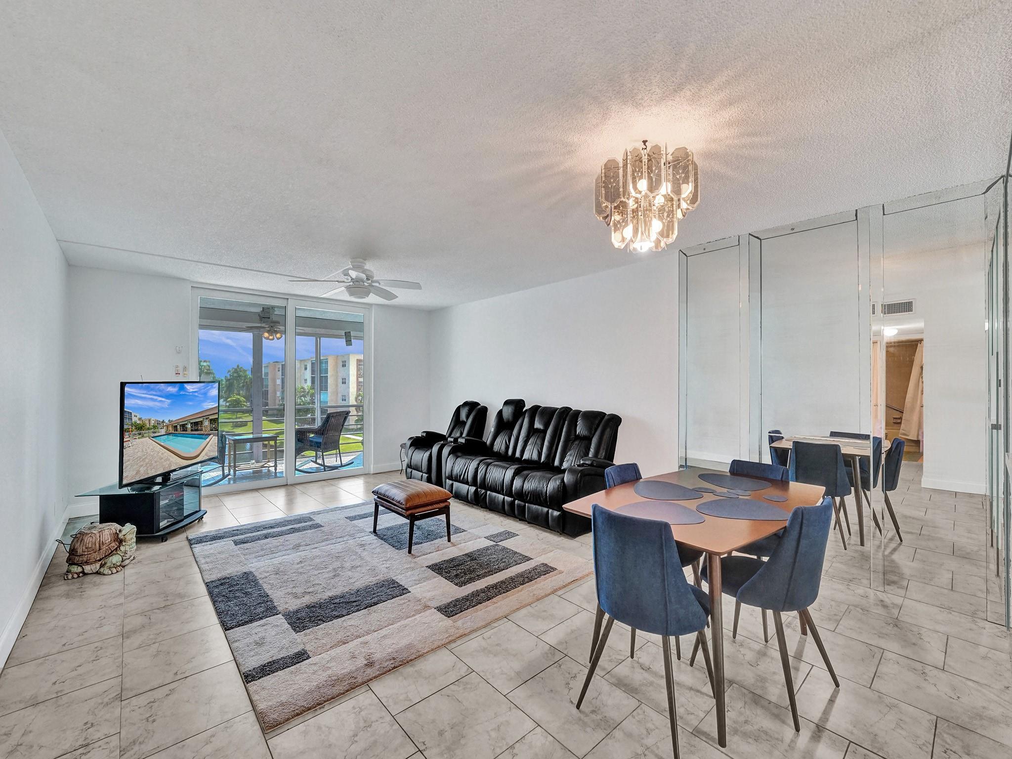 Meadowbrook Lakes - Residential