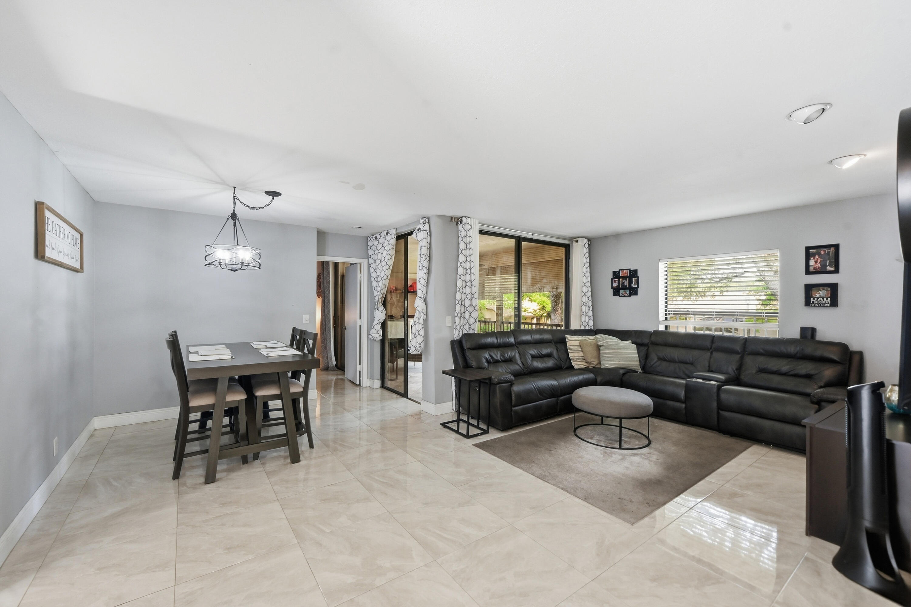 APPLEWOOD VILLAGE III-A CONDO - Residential