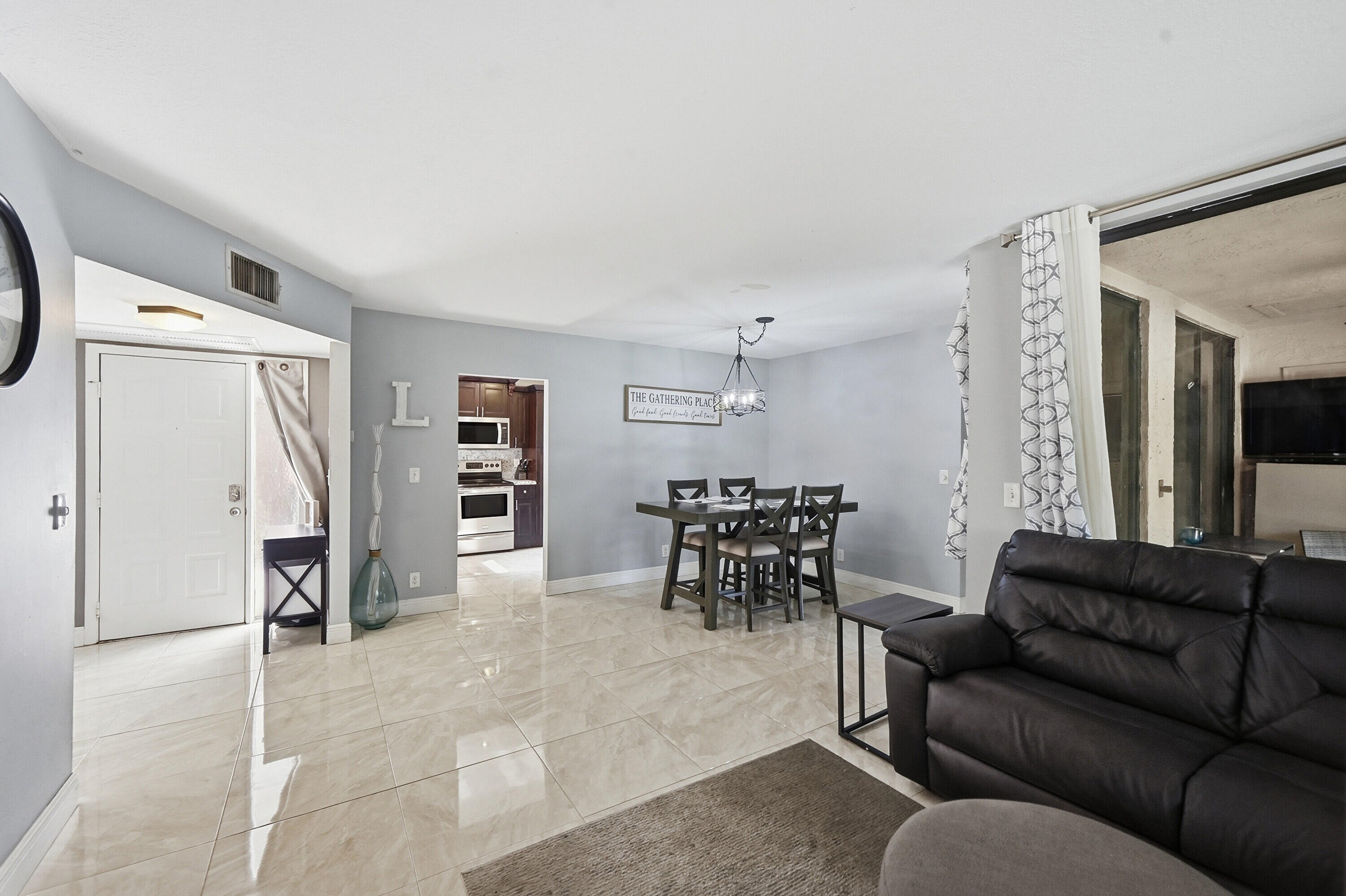 APPLEWOOD VILLAGE III-A CONDO - Residential