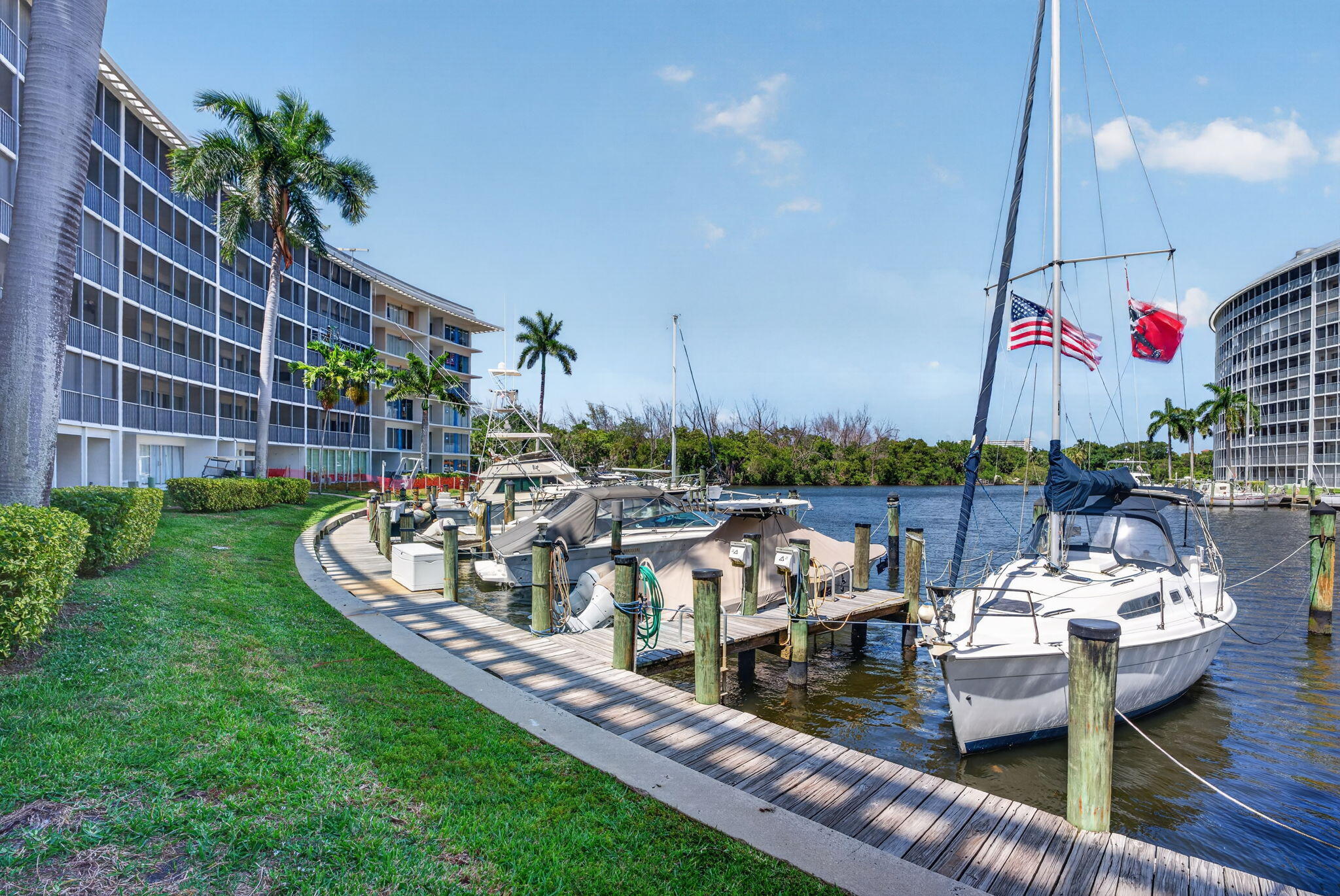 HILLSBORO COVE CONDO - Residential