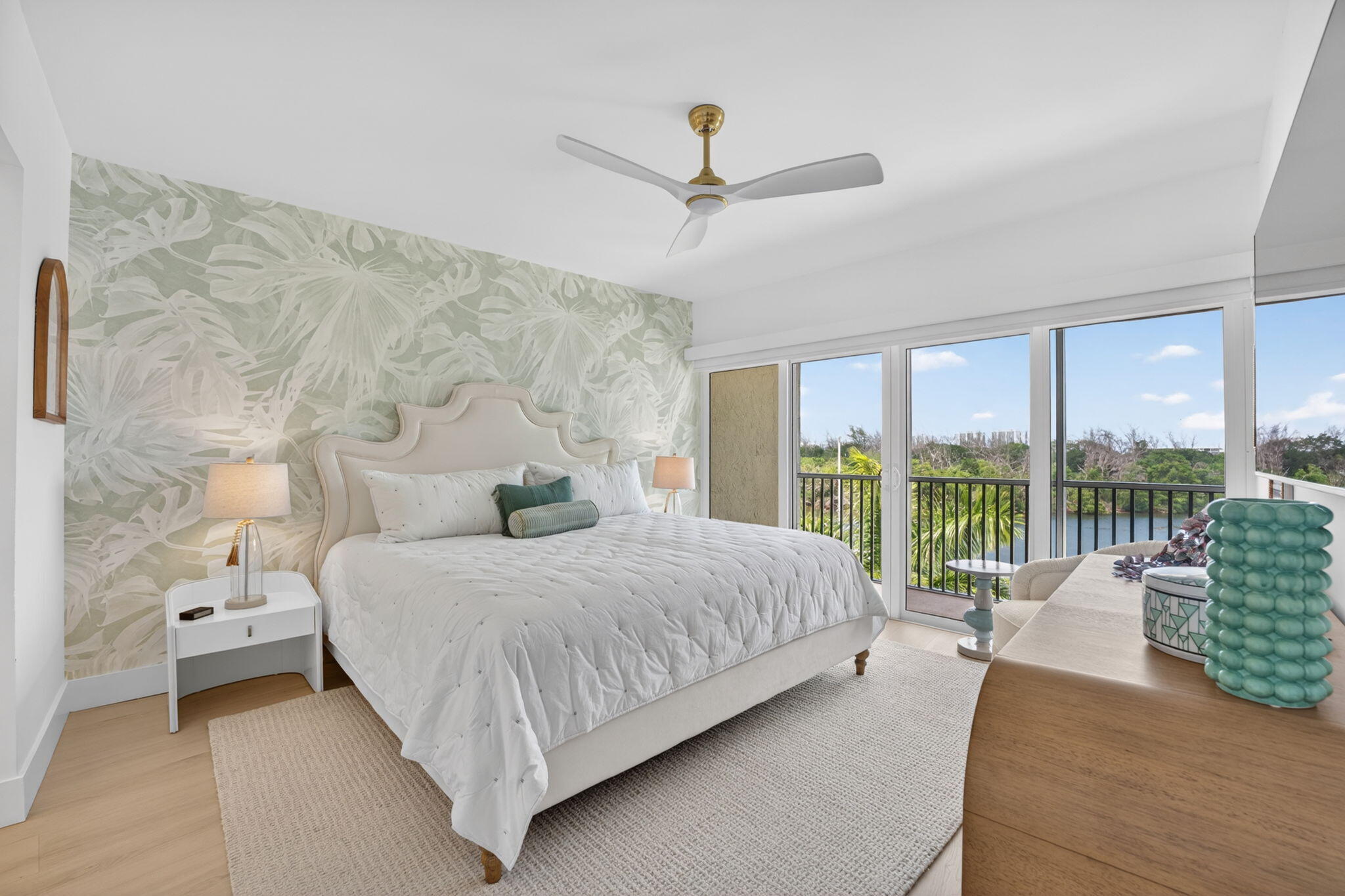 HILLSBORO COVE CONDO - Residential