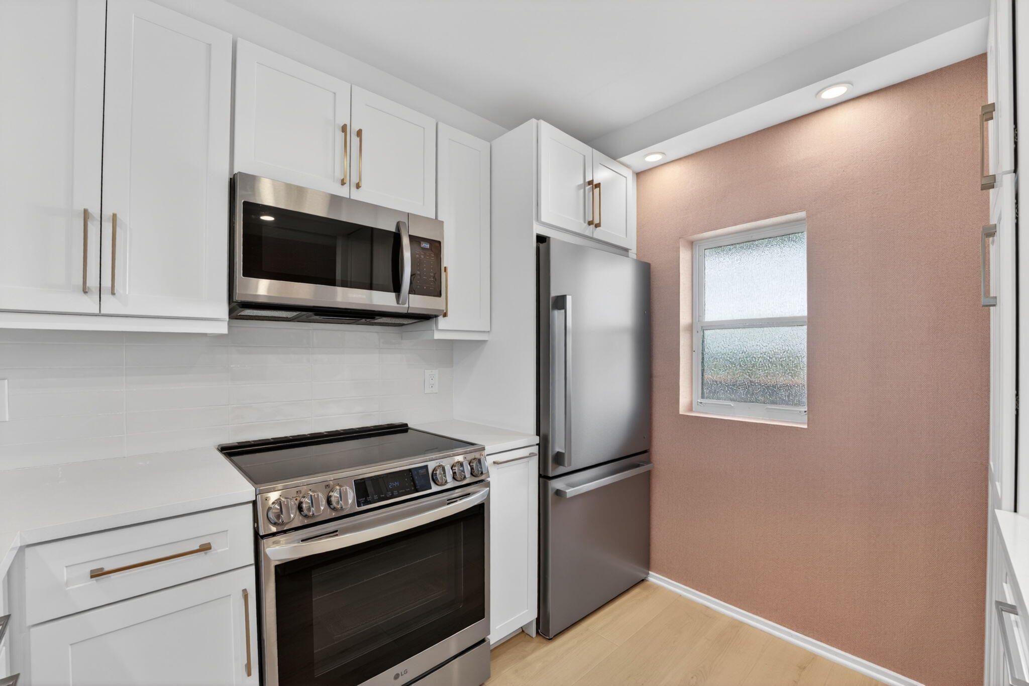 HILLSBORO COVE CONDO - Residential