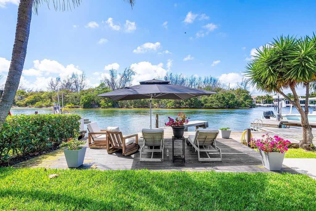 Photo of 629 NE 19th Ave, Deerfield Beach, FL 33441 (MLS # B26000645)